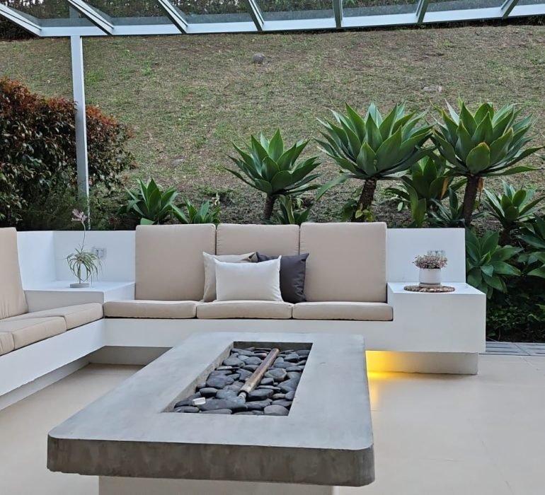 WhatsApp Image 2025-01-15 at 6.15.02 PM